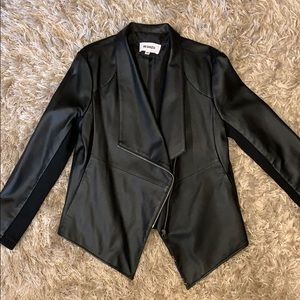 BB Dakota black pleather jacket with zip front